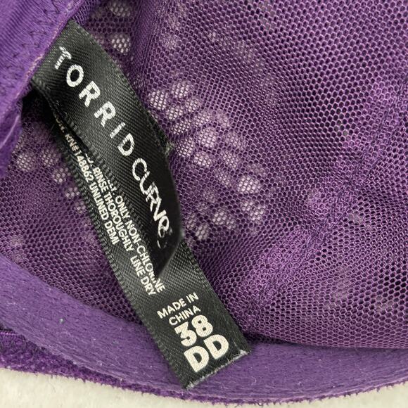 Torrid Curve Bra Size 38DD Purple Unlined Demi Underwire Lace Overlay - Picture 7 of 8